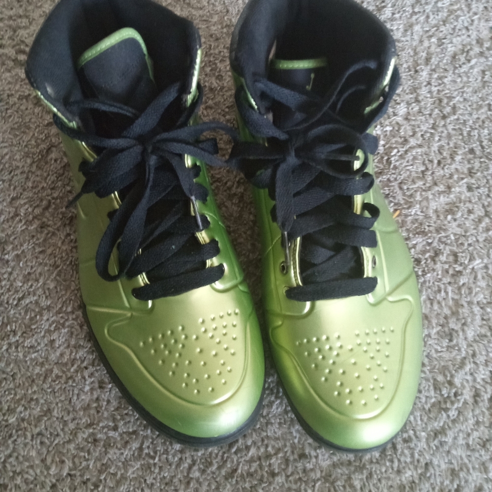 Rare Jordan 1's lemon lime 🍋‍🟩